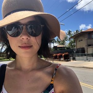 Meet your Posher, Allison